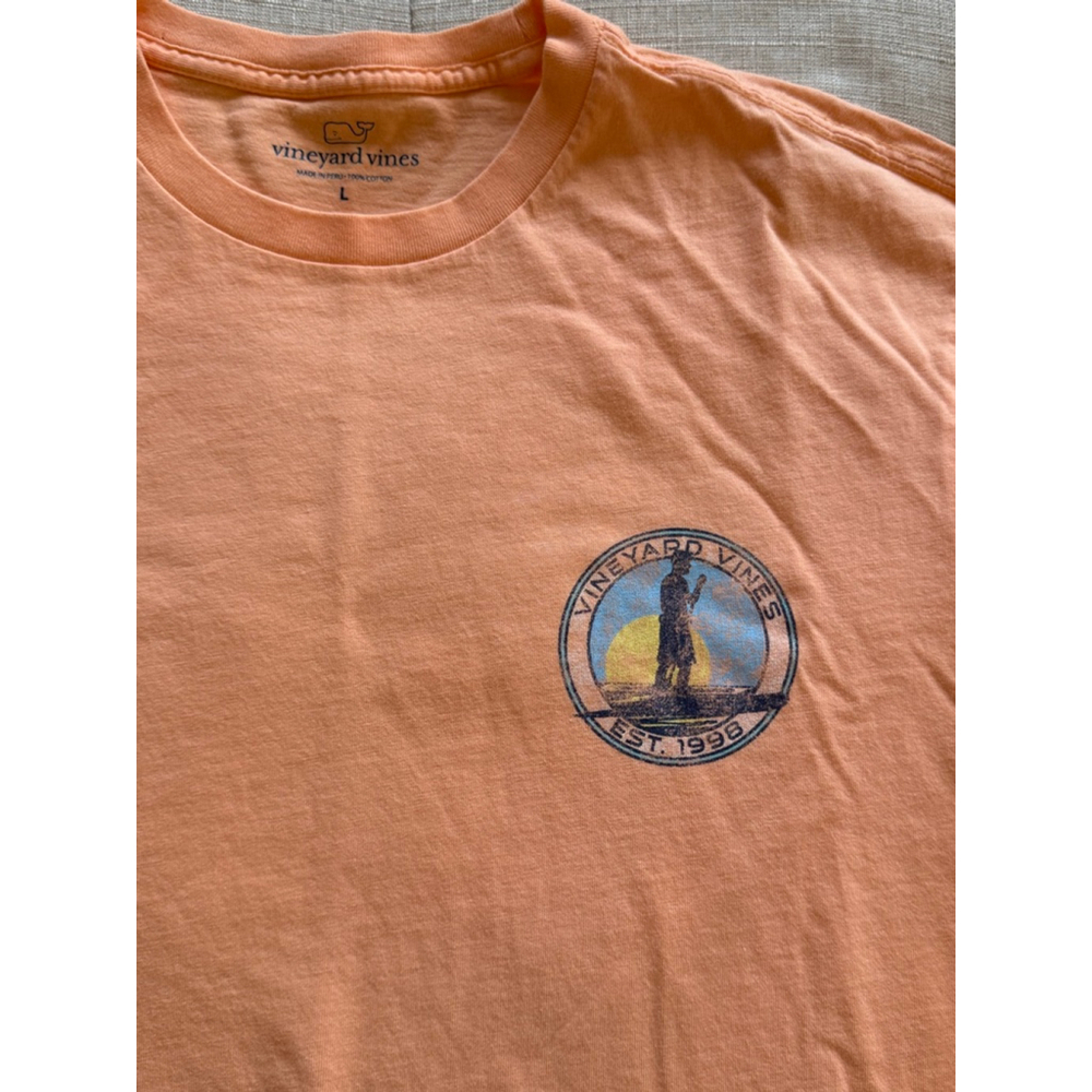 Men's Vineyard Vines Short Sleeve Tee L Orange Blue Paddleboard - Picture 2 of 7